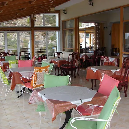 Petit Palais Hotel-3
